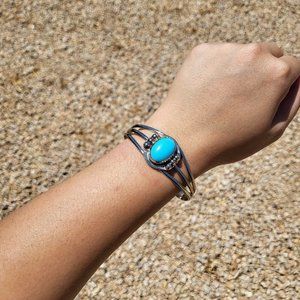 Navajo‎ Silver Plated Oval Sleeping Beauty Turquoise Studded Handmade Bracelet